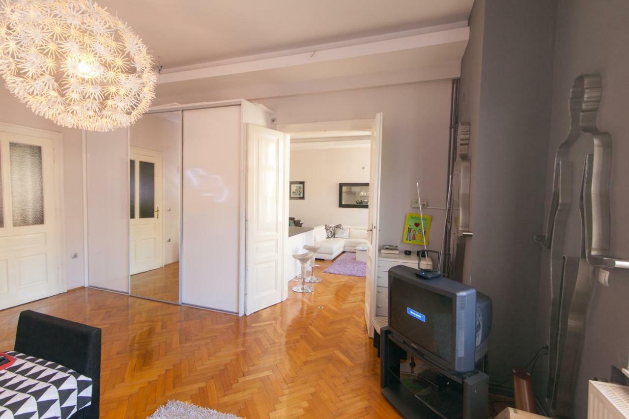 Apartment Luni Rijeka Exterior foto